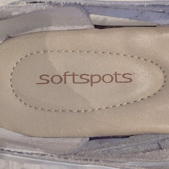 7 Wide Softspots Women's Trinidad White leather slip ons - Picture 5 of 7